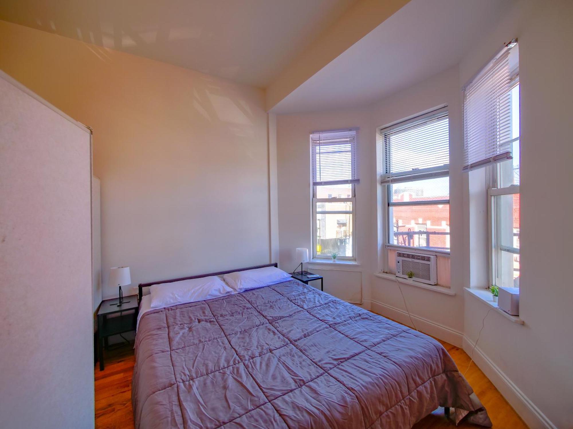 Deluxe Studio Minutes From Nyc! Union City Eksteriør bilde